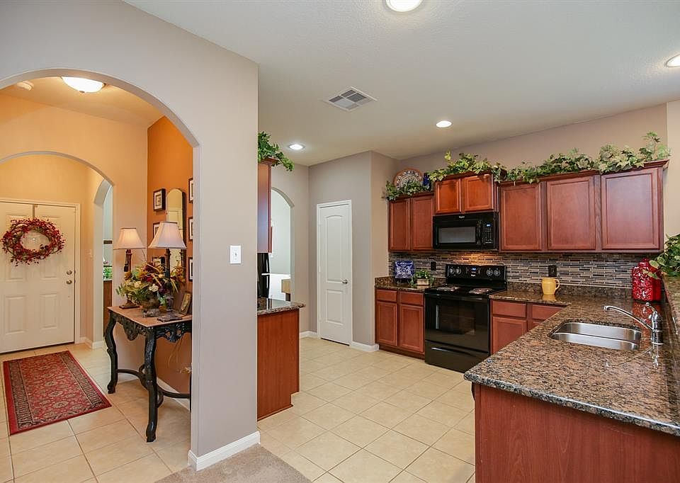 Gorgeous new listing, just hit the market!