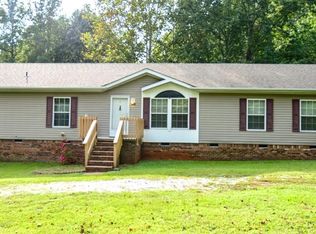 3524 Ridgewood Ct, Winston Salem, NC 27107