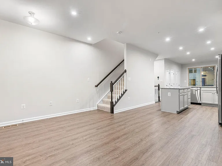 3442 Jacobs Ford Way — Photo 7