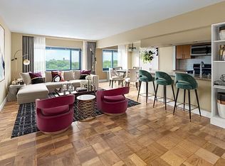 119-49 Union Tpke #11B, Forest Hills, NY 11375