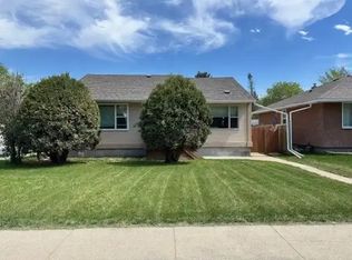 366 Carpathia Rd #1A, Winnipeg, MB R3N1T5