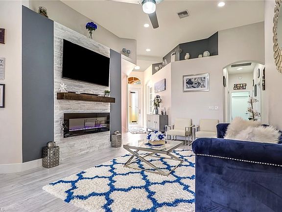 2nd image of 15473 Cortona Way