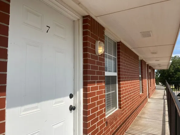 Campus Corner Apartments