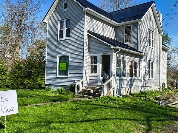 15866 W High St, Middlefield, OH 44062