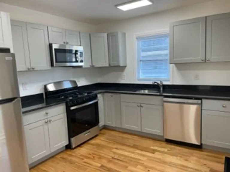16 Fisher Ave — Photo 8