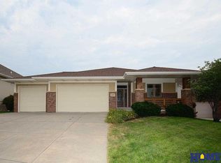 6250 S 82nd St, Lincoln, NE 68516