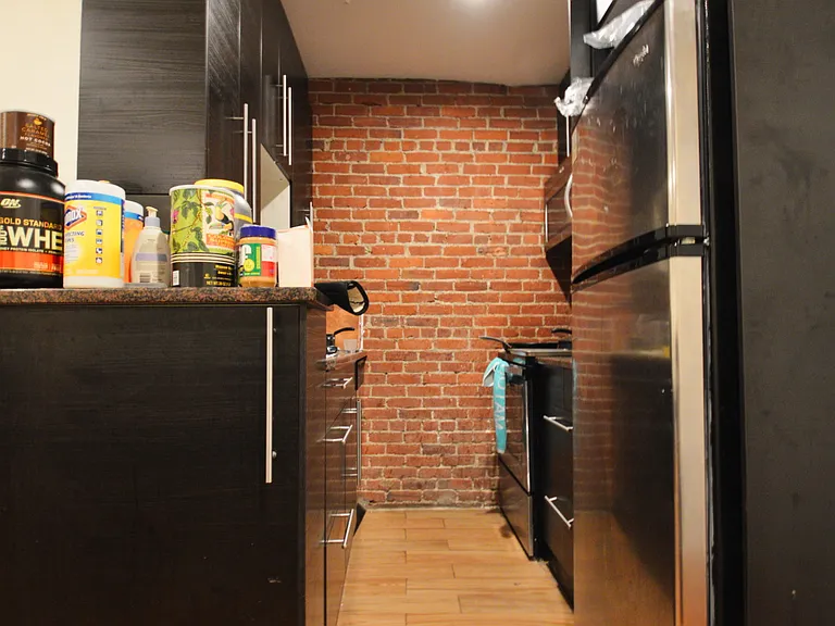 1203 Beacon St #1A — Photo 8
