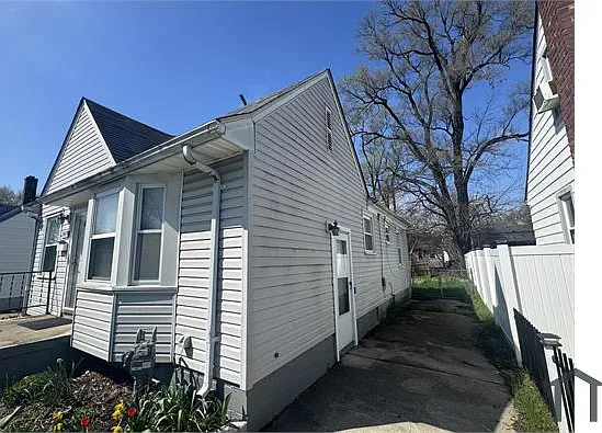 20429 Monte Vis — Photo 2