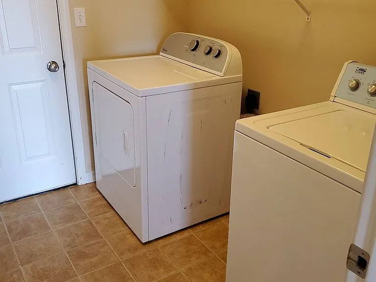 601 N Mississippi Dr — Photo 11