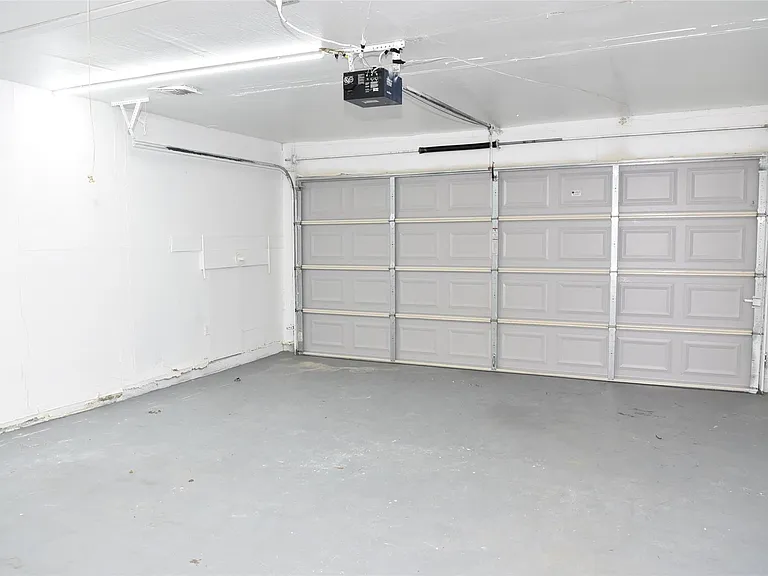 6414 Grape St — Photo 15
