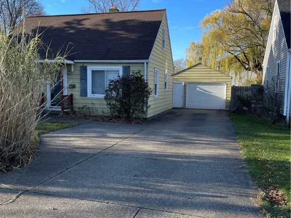 4008 Nancy Ave, Erie, PA 16510