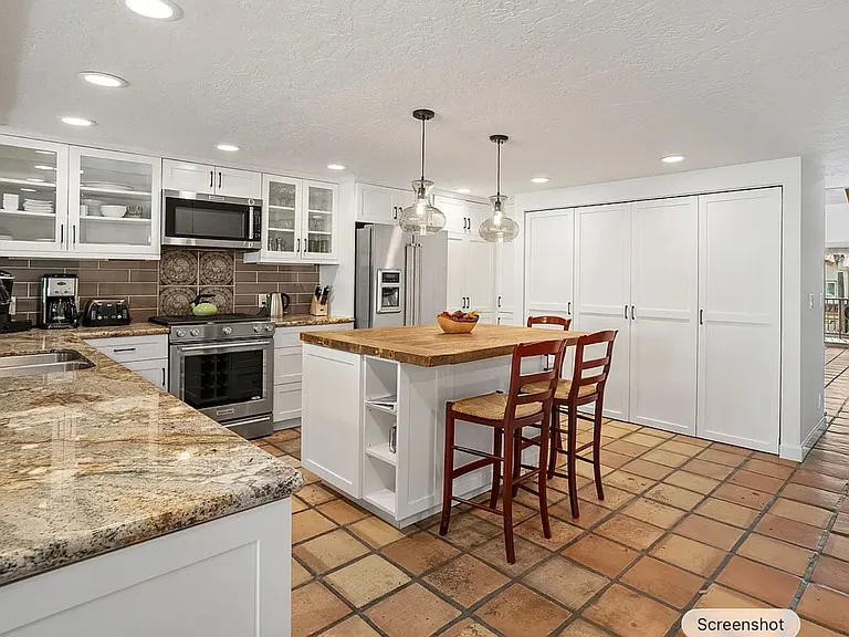 33672 Chula Vista Ave #C — Photo 12