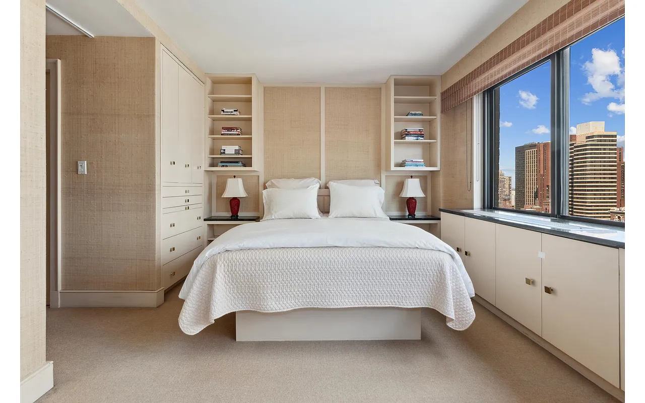 1065 Park Ave Unit 19D  