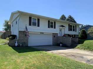 24582 Elmhurst Dr, Elkhart, IN 46517