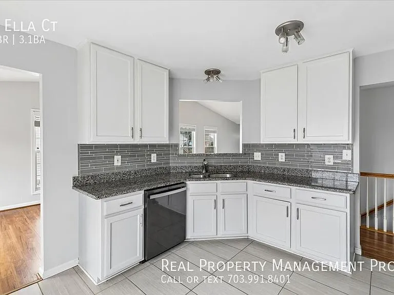 6 Ella Ct — Photo 8