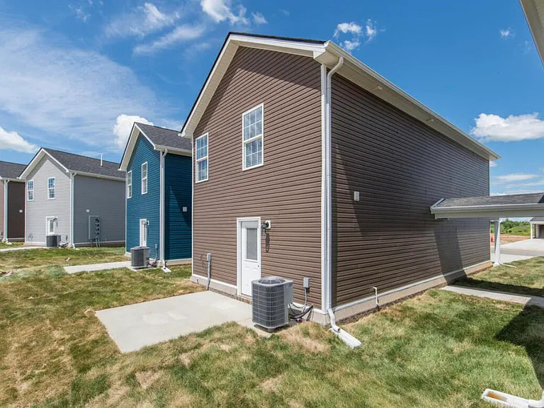 4026 Ruby Rose Rd — Photo 4