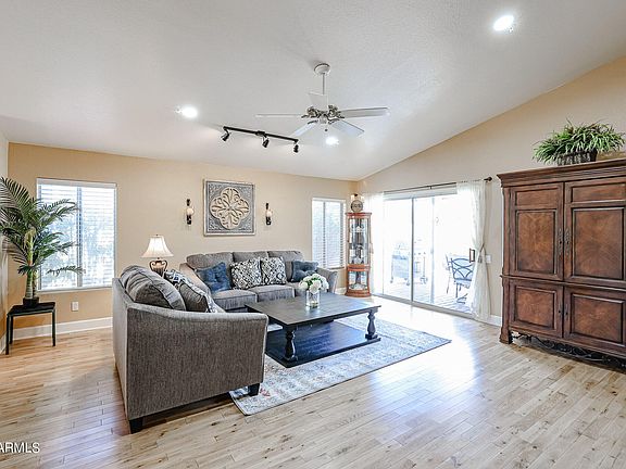 4th image of 7389 E HANOVER Way