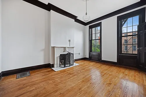 329 Decatur St #1B Photo 1