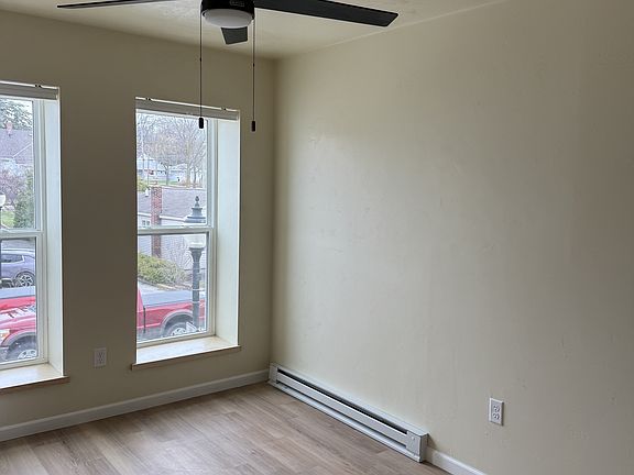 3rd image of 135 N 4th Ave #11574354