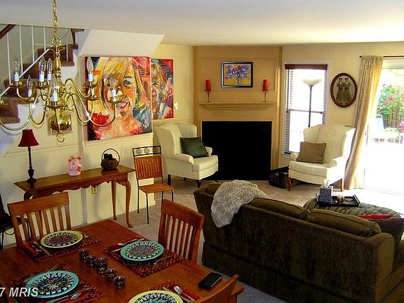 4th image of 7416 Houndsbury Ct