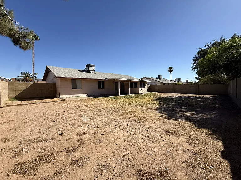 4138 W Campo Bello Dr — Photo 21