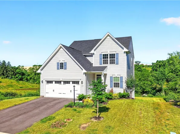 6 Dana Dr, Coraopolis, PA 15108