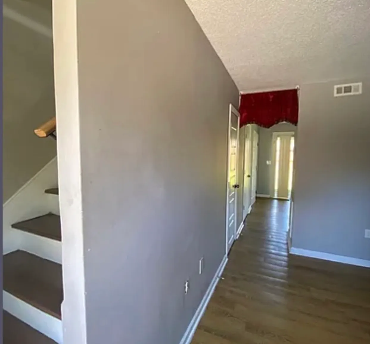 2 bed, 1.5 bath, $1,035 — Photo 2