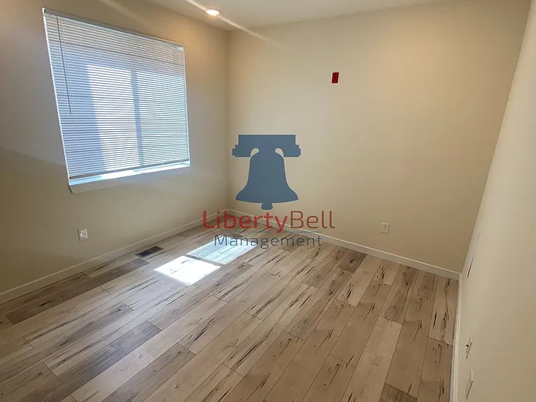 5721 Lansdowne Ave — Photo 26