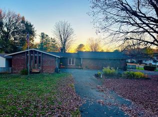 18320 Westwood Dr, Abingdon, VA 24211