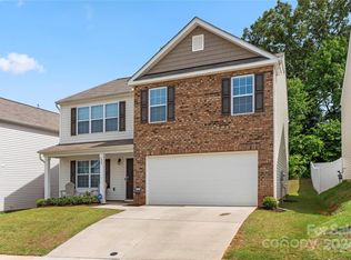 407 Elmwood Pond Ct, Charlotte, NC 28214