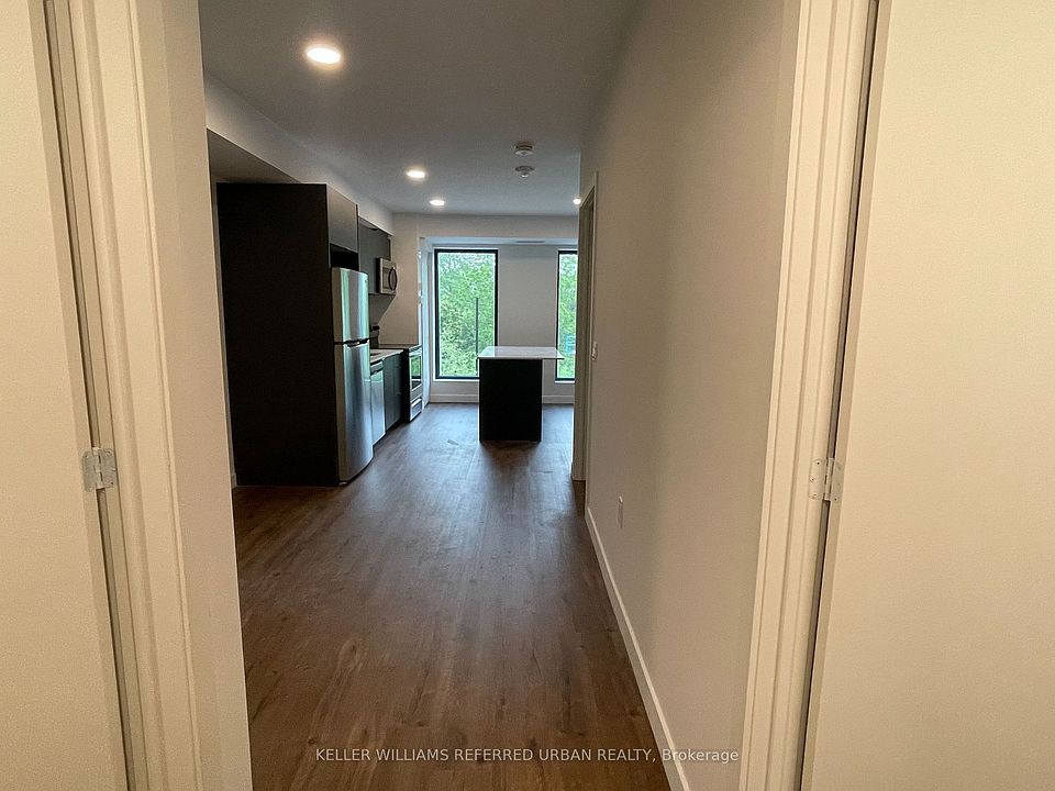 1st image of 325 University Ave W #316