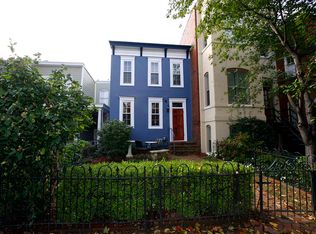 219 12th St SE, Washington, DC 20003