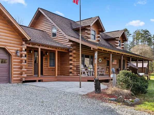 465 & 471 Rum Hill Road, Bath, NH 03740