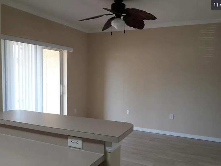 1521 Deer Tree Ln — Photo 3