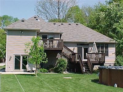 2nd image of 1045 Ontario Trl