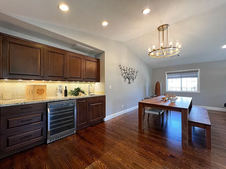 1022 Berry Ln — Photo 22