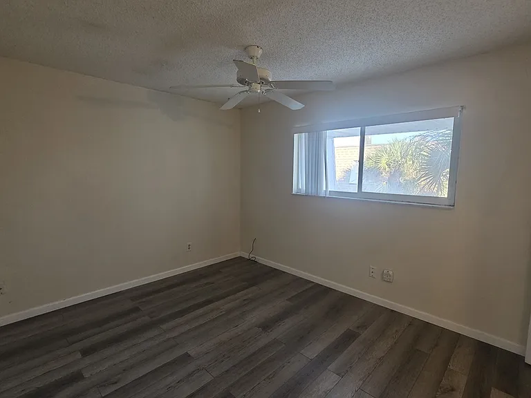 55 Vining Ct #206 — Photo 12