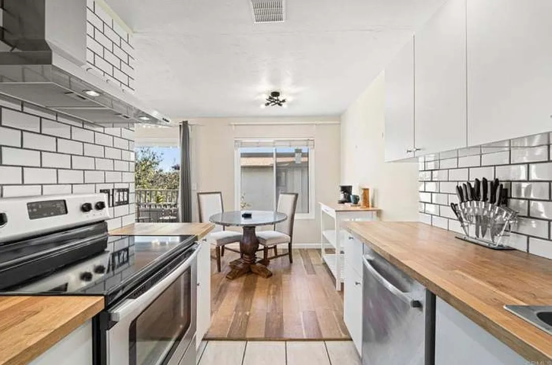 1 bed, 741 sqft, $2,500 — Photo 3