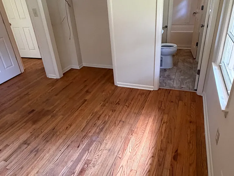 235 Clarke Dr — Photo 9