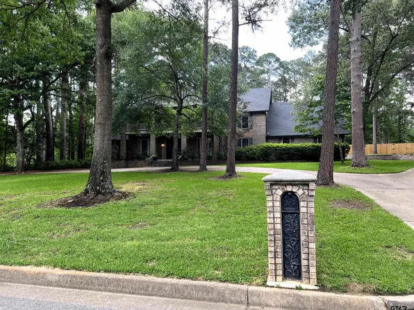 9334 Chisholm Trl, Tyler, TX 75703