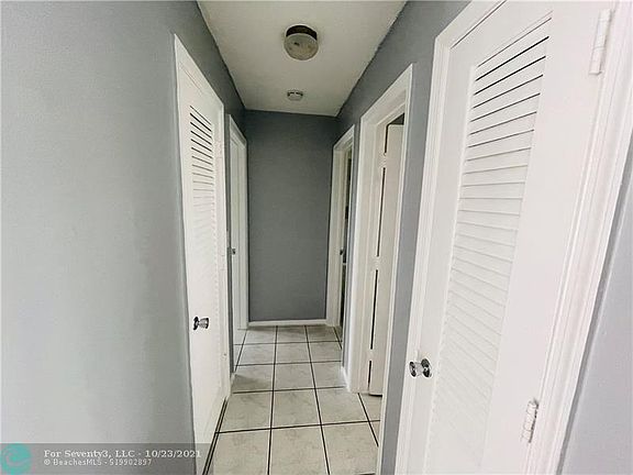 5th image of 4405 NW 49th Dr