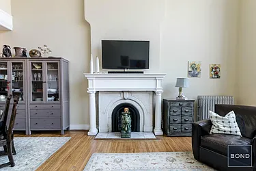 Rented by Bond New York