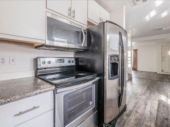 17126 Blackhawk Blvd