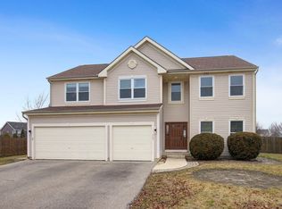 709 N Sparkle Ct, Oswego, IL 60543