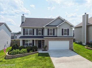 2705 Palace Green Rd, Knoxville, TN 37924