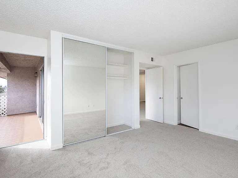 Fountain Estates Apartments — Photo 10