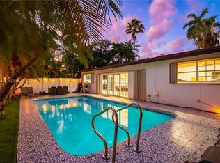 Country Club Homes, Hollywood, FL 33019