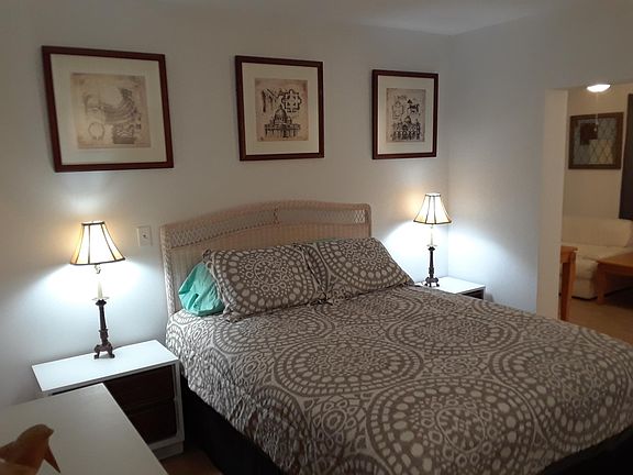 2nd image of 2555 SE 1st Ct #B
