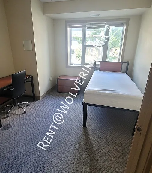 251 Lester St #201 — Photo 18