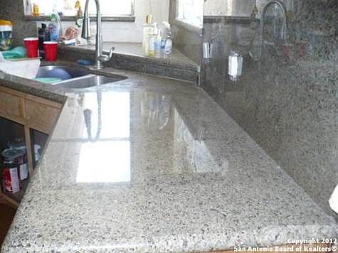4th image of 874 Sea Willow Dr